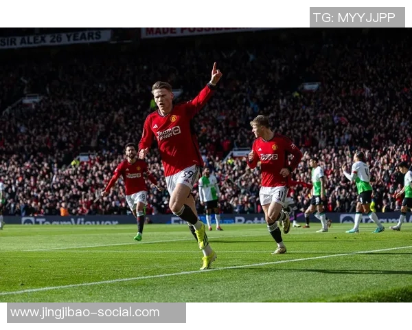 足总杯惊心动魄曼联逆转巴萨红牌争议成比赛转折点战术解析