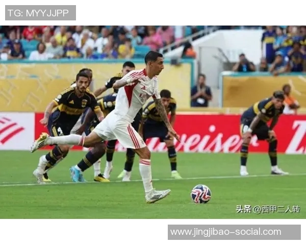 德甲精彩对决拜仁与本菲卡战成平局帽子戏法引发争议判罚热议