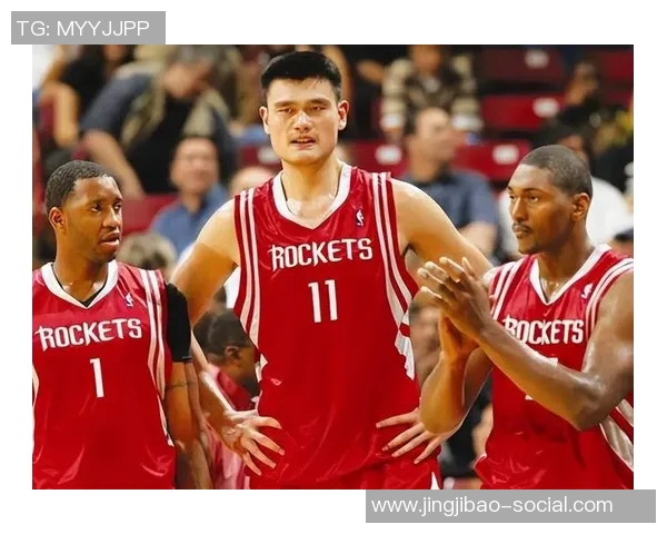 姚明身高147的真实故事揭秘与篮球传奇的反差对比