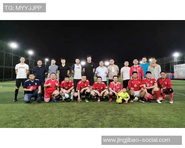 陈军独家解析足球技巧与战术心得助你提升球技与比赛表现 陈军独家解析足球技巧与战术心得助你提升球技与比赛表现