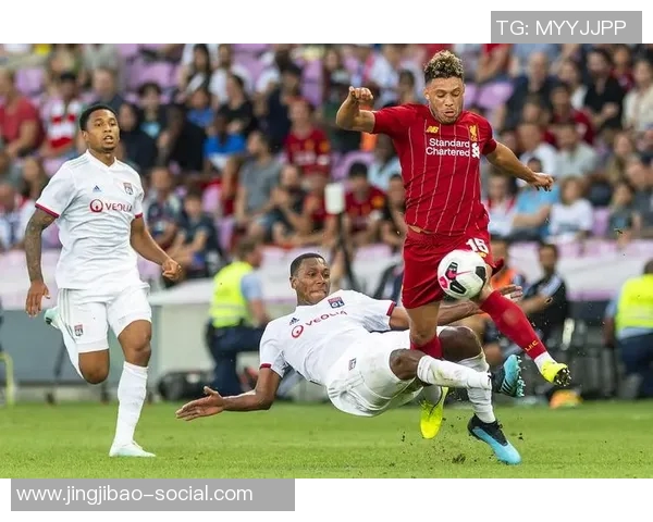 友谊赛精彩回顾：里昂大胜AC米兰点球大战引发全场热烈反响