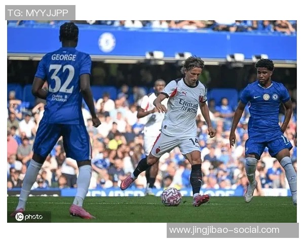 友谊赛精彩对决AC米兰与切尔西0比0平局十大绝杀瞬间回顾 友谊赛精彩对决AC米兰与切尔西0比0平局十大绝杀瞬间回顾