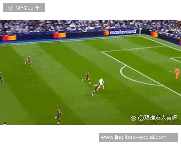 欧联杯精彩对决尤文图斯凭借帽子戏法战胜曼城全场沸腾