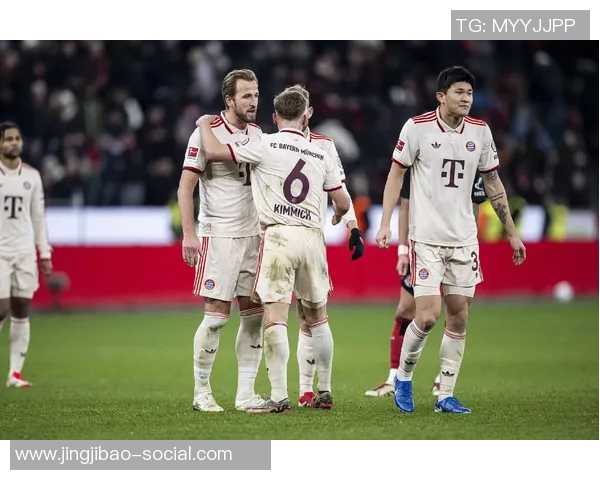 德甲焦点战曼联大胜拜仁帽子戏法引发全场狂欢数据分析揭示比赛亮点