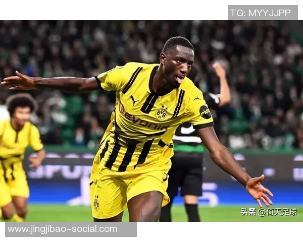 友谊赛精彩对决多特蒙德与阿森纳战成平局补时争议进球引发热议