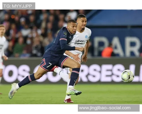 足总杯激战巴萨与巴黎圣日耳曼互交白卷补时进球引发全场狂欢 足总杯激战巴萨与巴黎圣日耳曼互交白卷补时进球引发全场狂欢